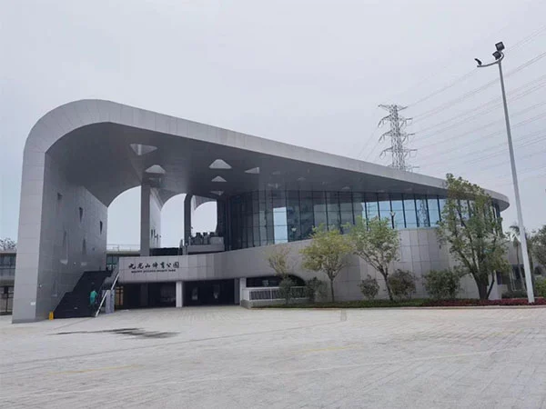 پروژه استخر ساخت و ساز Buleway: مرکز ورزشی Shenzhen Longhua Guanlan